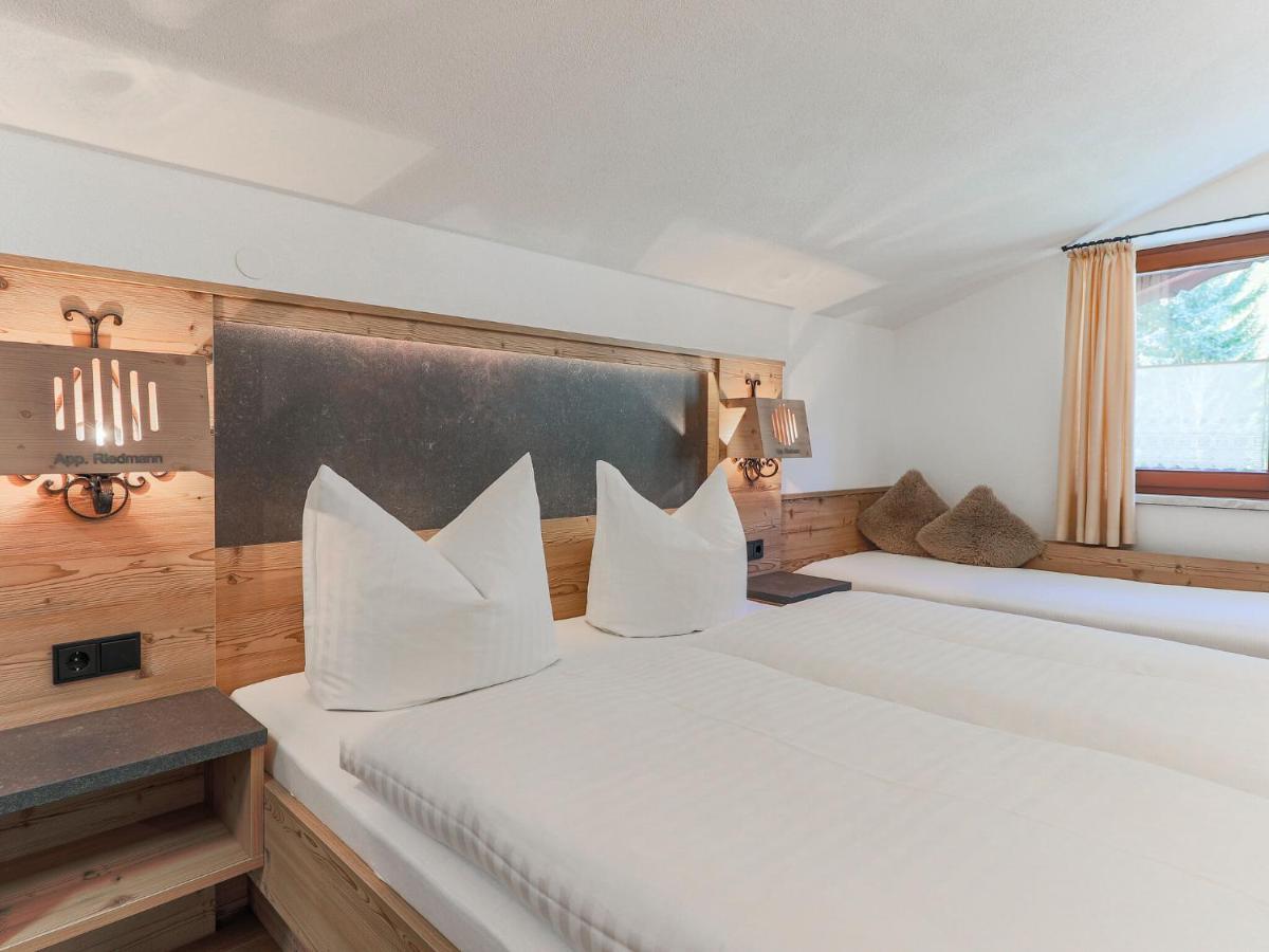 Beautiful Apartment In Brixen In The Thale 브릭센임탈 외부 사진